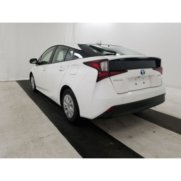 Toyota Prius  Hatchback 2021,  1.8 hybryda, automat - Na sprzedaż za 114 390 zł - Katowice - zdjęcie 6