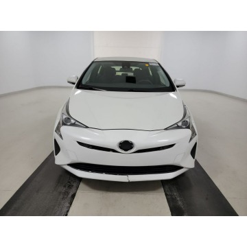 Toyota Prius  Sedan/Limuzyna 2017,  1.8 hybryda, automat - Na sprzedaż za 77 490 zł - Katowice - zdjęcie 2