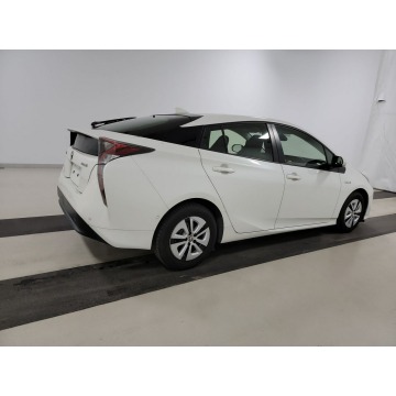 Toyota Prius  Sedan/Limuzyna 2017,  1.8 hybryda, automat - Na sprzedaż za 77 490 zł - Katowice - zdjęcie 4