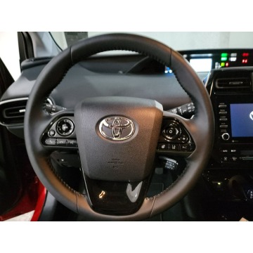 Toyota Prius  Hatchback 2022,  1.8 hybryda, automat - Na sprzedaż za 145 800 zł - Katowice - zdjęcie 7