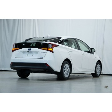 Toyota Prius  Sedan/Limuzyna 2020,  1.8 hybryda, automat - Na sprzedaż za 148 830 zł - Katowice - zdjęcie 6