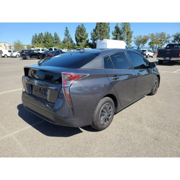 Toyota Prius  Sedan/Limuzyna 2017,  1.8 hybryda, automat - Na sprzedaż za 29 520 zł - Katowice - zdjęcie 4