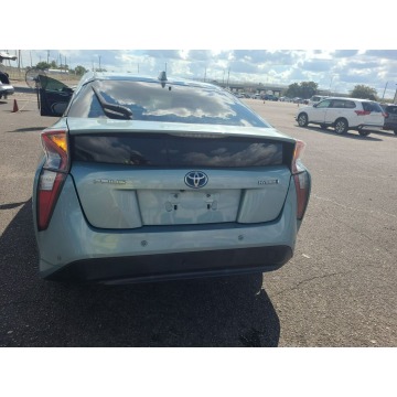 Toyota Prius  Hatchback 2017,  1.8 hybryda, automat - Na sprzedaż za 52 890 zł - Katowice - zdjęcie 5