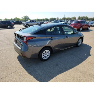 Toyota Prius  Hatchback 2020,  1.8 hybryda, automat - Na sprzedaż za 98 100 zł - Katowice - zdjęcie 4