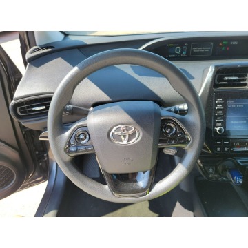 Toyota Prius  Hatchback 2020,  1.8 hybryda, automat - Na sprzedaż za 98 100 zł - Katowice - zdjęcie 8