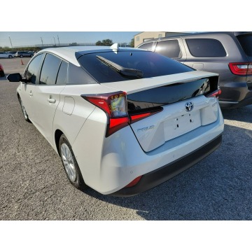 Toyota Prius  Hatchback 2019,  1.8 hybryda, automat - Na sprzedaż za 82 000 zł - Katowice - zdjęcie 6