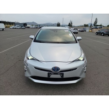 Toyota Prius  Hatchback 2018,  1.8 hybryda, automat - Na sprzedaż za 114 000 zł - Katowice - zdjęcie 2