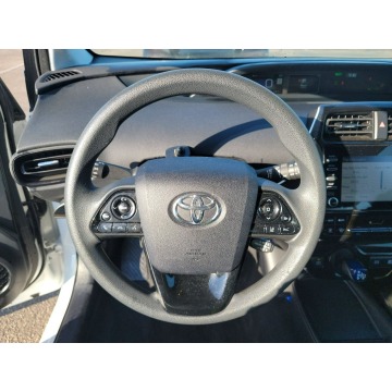 Toyota Prius  Sedan/Limuzyna 2022,  1.8 hybryda, automat - Na sprzedaż za 117 900 zł - Katowice - zdjęcie 8