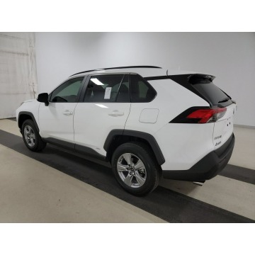 Toyota   SUV 2023,  2.5 benzyna, automat - Na sprzedaż za 148 830 zł - Katowice - zdjęcie 3