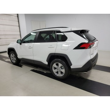 Toyota   SUV 2023,  2.5 benzyna, automat - Na sprzedaż za 130 900 zł - Katowice - zdjęcie 6