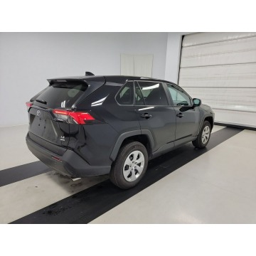 Toyota   SUV 2022,  2.5 hybryda, automat - Na sprzedaż za 128 250 zł - Katowice - zdjęcie 6
