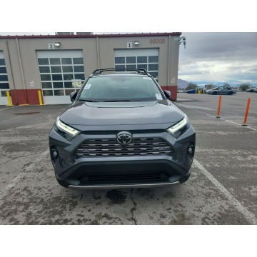 Toyota   SUV 2023,  2.5 benzyna, automat - Na sprzedaż za 167 400 zł - Katowice - zdjęcie 2