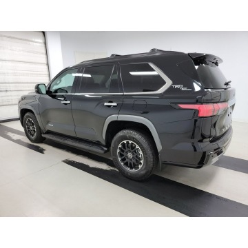 Toyota Sequoia  SUV 2023,  3.4 benzyna, automat - Na sprzedaż za 344 400 zł - Katowice - zdjęcie 4
