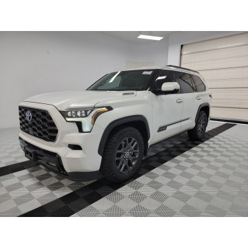 Toyota Sequoia  SUV 2023,  3.4 benzyna, automat - Na sprzedaż za 375 150 zł - Katowice - zdjęcie 3