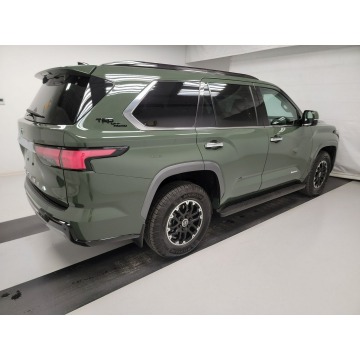 Toyota Sequoia  SUV 2023,  3.4 benzyna, automat - Na sprzedaż za 284 000 zł - Katowice - zdjęcie 4