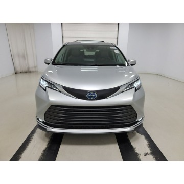 Toyota Sienna  Minivan/Van 2023,  2.5 hybryda, automat - Na sprzedaż za 151 290 zł - Katowice - zdjęcie 2