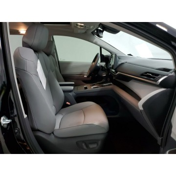 Toyota Sienna  Minivan/Van 2021,  2.5 hybryda, automat - Na sprzedaż za 158 522 zł - Katowice - zdjęcie 8