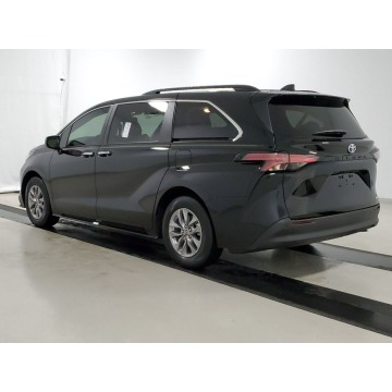 Toyota Sienna  Minivan/Van 2021,  2.5 hybryda, automat - Na sprzedaż za 158 522 zł - Katowice - zdjęcie 6