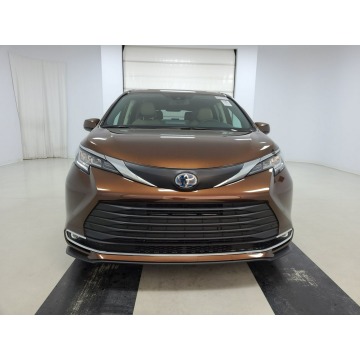 Toyota Sienna  Minivan/Van 2021,  2.5 benzyna, automat - Na sprzedaż za 162 360 zł - Katowice - zdjęcie 2
