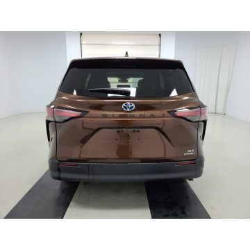 Toyota Sienna  Minivan/Van 2021,  2.5 benzyna, automat - Na sprzedaż za 162 360 zł - Katowice - zdjęcie 5