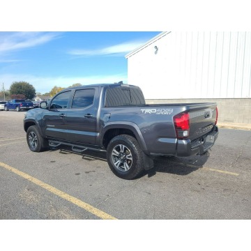 Toyota Tacoma 2019,  3.5 benzyna, automat - Na sprzedaż za 135 054 zł - Katowice - zdjęcie 6