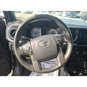 Toyota Tacoma 2019,  3.5 benzyna, automat - Na sprzedaż za 135 054 zł - Katowice - zdjęcie 8