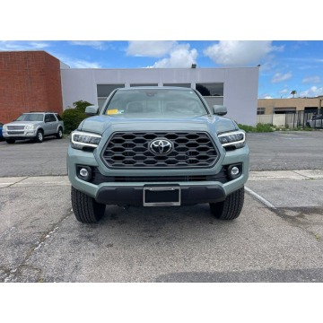 Toyota Tacoma 2023,  3.5 benzyna, automat - Na sprzedaż za 158 400 zł - Katowice - zdjęcie 2
