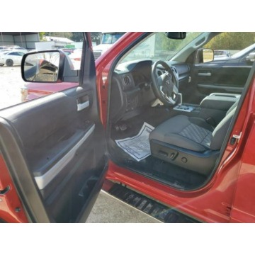Toyota Tundra 2021,  5.7 benzyna, automat - Na sprzedaż za 175 890 zł - Katowice - zdjęcie 7