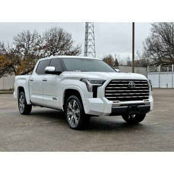Toyota Tundra - 2023 Capstone Hybrid