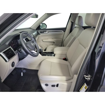 Volkswagen Atlas  SUV 2022,  3.6 benzyna, automat - Na sprzedaż za 185 730 zł - Katowice - zdjęcie 7