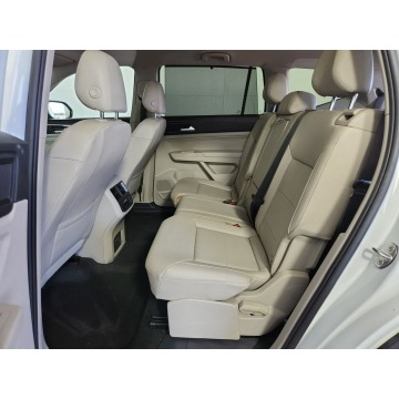 Volkswagen Atlas  SUV 2022,  3.6 benzyna, automat - Na sprzedaż za 183 270 zł - Katowice - zdjęcie 8