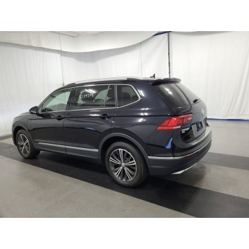 Volkswagen Tiguan  SUV 2019,  2.0 benzyna, automat - Na sprzedaż za 92 742 zł - Katowice - zdjęcie 6