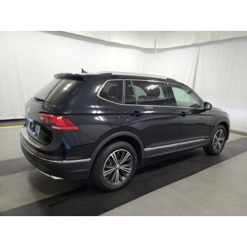 Volkswagen Tiguan  SUV 2019,  2.0 benzyna, automat - Na sprzedaż za 92 742 zł - Katowice - zdjęcie 4