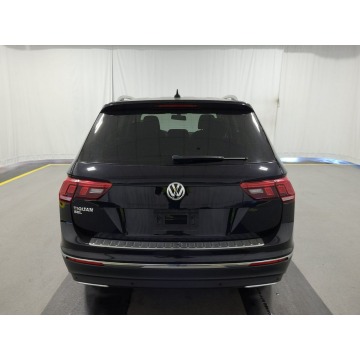 Volkswagen Tiguan  SUV 2019,  2.0 benzyna, automat - Na sprzedaż za 92 742 zł - Katowice - zdjęcie 5