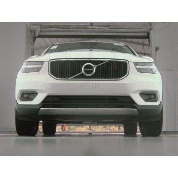 Volvo   SUV 2021,  2.0 benzyna, automat - Na sprzedaż za 133 455 zł - Katowice - zdjęcie 3