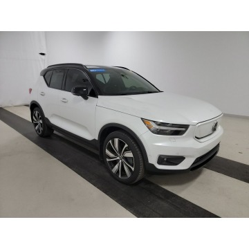 Volvo   SUV 2022 elektryczny, automat - Na sprzedaż za 183 300 zł - Katowice - zdjęcie 3