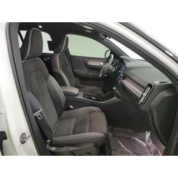 Volvo   SUV 2022 elektryczny, automat - Na sprzedaż za 183 300 zł - Katowice - zdjęcie 8
