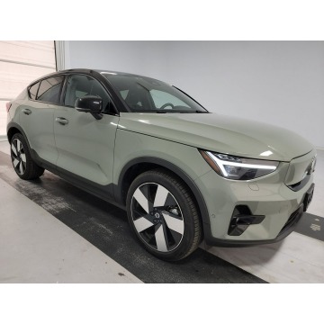 Volvo   SUV 2022 elektryczny, automat - Na sprzedaż za 239 850 zł - Katowice - zdjęcie 2