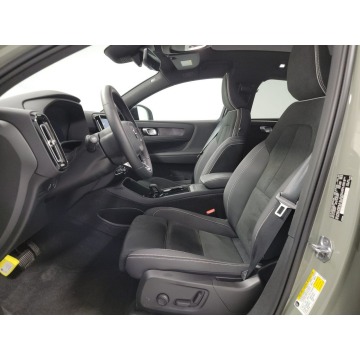 Volvo   SUV 2022 elektryczny, automat - Na sprzedaż za 239 850 zł - Katowice - zdjęcie 5