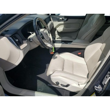 Volvo   SUV 2021,  2.0 hybryda, automat - Na sprzedaż za 146 925 zł - Katowice - zdjęcie 8