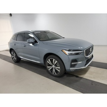 Volvo   SUV 2022,  2.0 hybryda, automat - Na sprzedaż za 218 700 zł - Katowice - zdjęcie 3