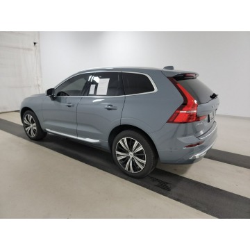 Volvo   SUV 2022,  2.0 hybryda, automat - Na sprzedaż za 218 700 zł - Katowice - zdjęcie 5
