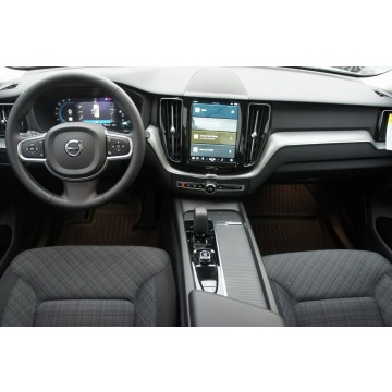 Volvo   SUV 2023,  2.0 hybryda, automat - Na sprzedaż za 216 000 zł - Katowice - zdjęcie 6