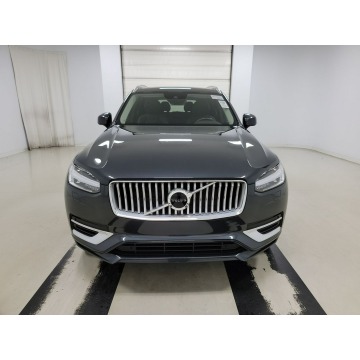 Volvo   SUV 2021,  2.0 hybryda, automat - Na sprzedaż za 209 088 zł - Katowice - zdjęcie 2