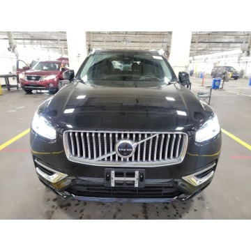 Volvo   SUV 2023,  2.0 hybryda, automat - Na sprzedaż za 295 600 zł - Katowice - zdjęcie 2