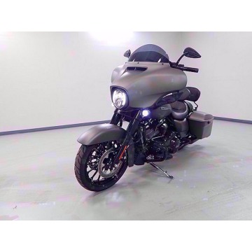 2019 HARLEY-DAVIDSON FLHRXS - Motocykle cruiser - Katowice - zdjęcie 4