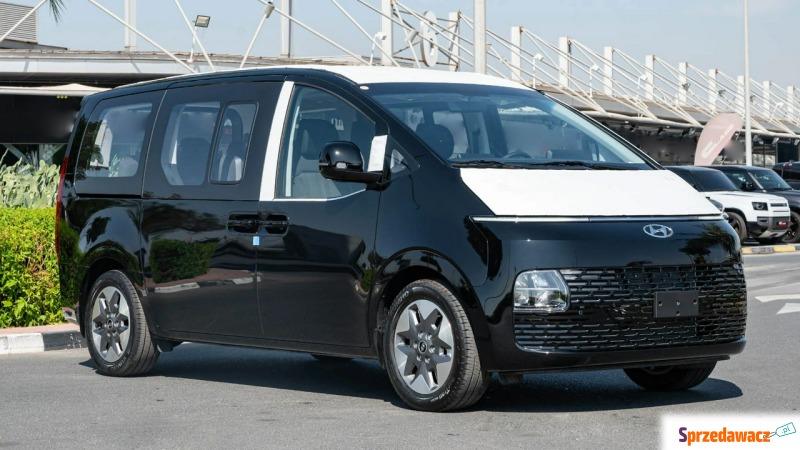 Hyundai   Minivan/Van 2023,  3.5 benzyna - Na sprzedaż za 175 152 zł - Mikołów