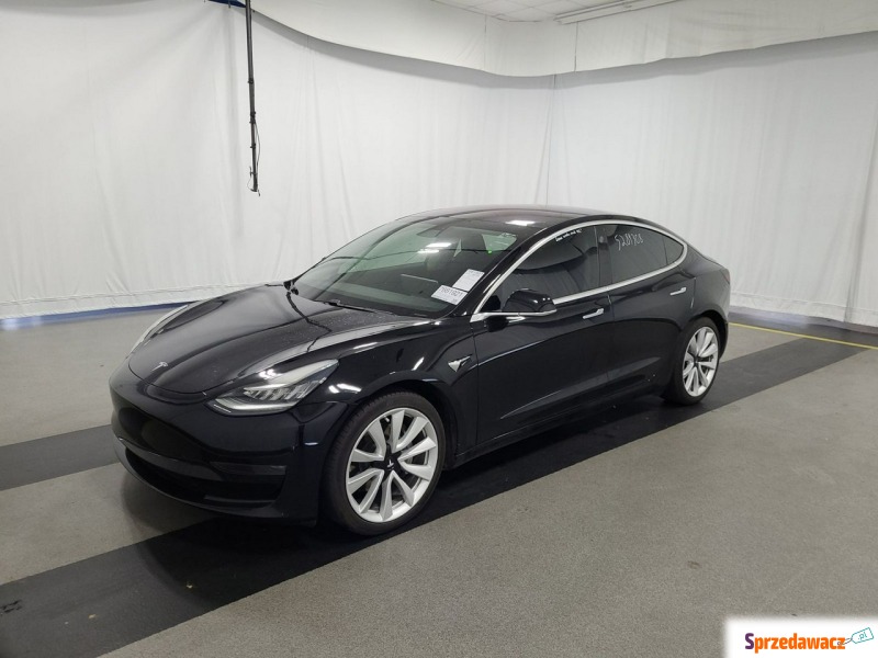 Tesla Model 3  Hatchback 2021,  0.0 zasilanie elektryczne - Na sprzedaż za 220 047 zł - Katowice