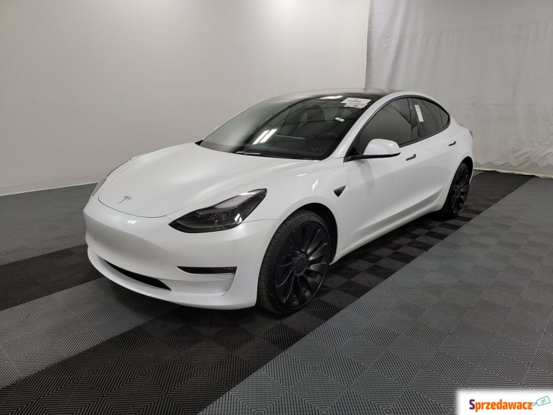 Tesla Model 3  Hatchback 2023,  0.0 zasilanie elektryczne - Na sprzedaż za 165 000 zł - Mikołów