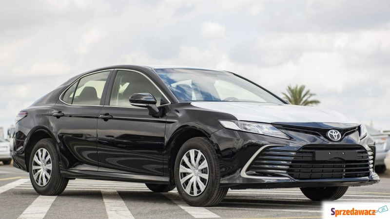 Toyota Camry  Sedan/Limuzyna 2023,  2.5 benzyna - Na sprzedaż za 99 200 zł - Mikołów